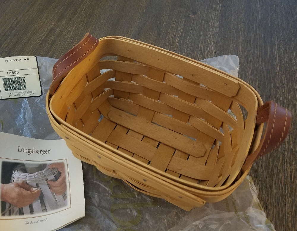 Longaberger 2003 Tea Basket